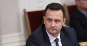 Капацитетът на газовото хранилище в Чирен нараства с 20 процента след инсталирането на нови компресори, каза министърът на енергетиката