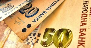 Лихвите по кредити и депозити са намалели през февруари, сочат данните на БНБ