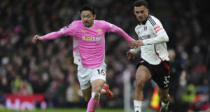 Наполи се интересува от защитника на Саутхямптън Сугавара