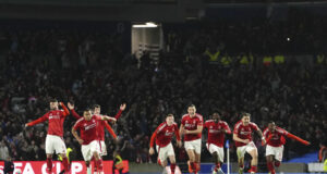 Нотингам Форест елиминира Брайтън след дузпи и си осигури място във финалната четворка за ФА Къп