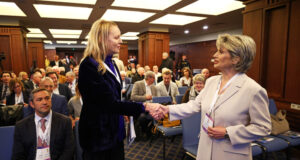 ОБНОВЕНА Весела Лечева бе избрана за председател на Българския олимпийски комитет