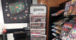 Обвиненията на турските власти към шведския журналист Йоаким Медин са "абсурдни", според главния редактор на изданието