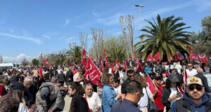 Основната опозиционна партия в Турция проведе днес най-многолюдния си митинг в подкрепа на арестувания кмет на Истанбул Екрем Имамоглу