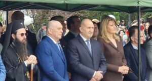 Президентът Румен Радев бе гост на празника на Елхово и честването на 100 години от обявяването му за град