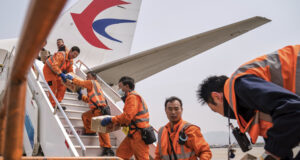 Редица държави и международни организации изпращат хуманитарна помощ на Мианма