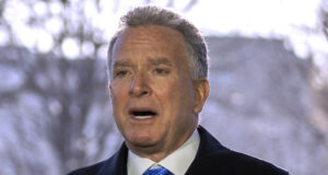 Специалният пратеник на Тръмп заяви, че очаква да има „истински напредък“ на разговорите в Рияд утре