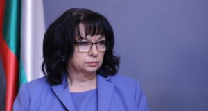 Бюджетът за 2025 година вероятно ще е последният изготвен в лева, заяви министърът на финансите Теменужка Петкова