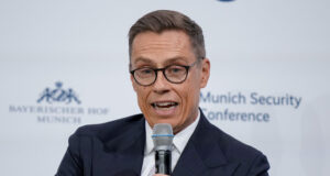 Финландският президент Александер Стуб