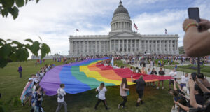 Юта стана първият щат, който забранява ЛГБТ знамената в сгради на щатските власти и училища