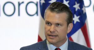 Американският министър на отбраната призова Франция да увеличи разходите си за отбрана