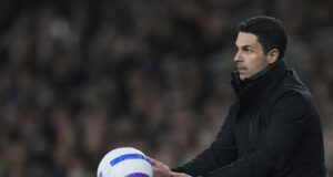 Артета критикува съдията за отсъдена дузпа при равенството на Арсенал с Евертън