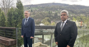 Българските посланици в Сърбия и Черна гора почетоха паметта на загиналите преди 21 години в р. Лим  12 деца от Свищов