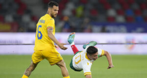 Българският национал Филип Кръстев игра 70 минути и направи асистенция при равенство на Цволе в първенството на Нидерландия