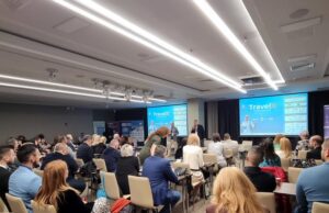 В Бургас беше открита конференцията за устойчивото бъдеще на туризма TravelX