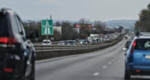 Възстановено е движението по пътя София – Вакарел, където стана тежка катастрофа