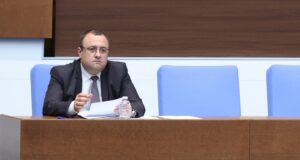 ДОПЪЛНЕНА
                                                                                                Политическото безвремие доведе до блокирането на много сериозни инфраструктурни проекти, каза министърът на регионалното развитие Иван Иванов