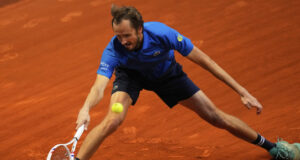 Даниил Медведев и Каспер Рууд се класираха за четвъртфиналите на турнира по тенис в Мадрид