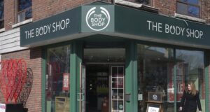 Дълбока криза разтърсва британската козметична компания "Боди шоп"