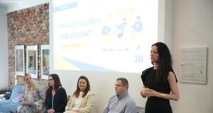 Започна проектът "Дигитално благополучие", финансиран по програмата "Еразъм+"