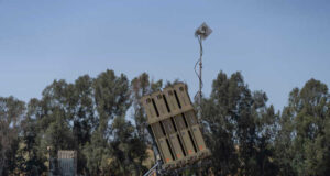 Израелската армия заяви, че вероятно е прехванала ракета, изстреляна от йеменските бунтовници хуси