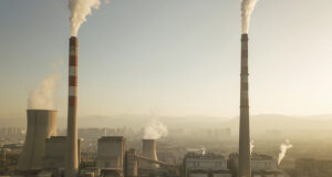 Индия и въглищата: Успех или тревожен ход е рекордното производство?