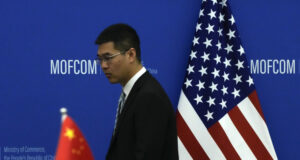 Китай обеща да предприеме решителни контрамерки в отговор на наложените от Тръмп мита