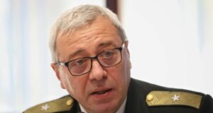 Конференция "Европа на Балканите: Заедно чрез знание" във Варна
                                                                                                Около две трети от възпитаниците на Висшето военноморско училище във Варна избират да живеят в града, каза флотилен адмирал Калин Калинов