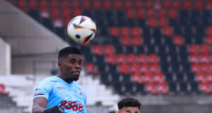 Локомотив (София) и крилото Анис Бру се разделиха часове преди началото на плейофите в efbet Лига