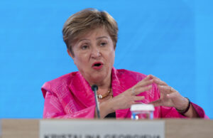 МВФ ще наблюдава финансовия сектор за източници на нестабилност, посочи Кристалина Георгиева