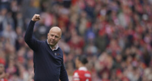 Манталитетът на всички в Ливърпул е изключителен, заяви мениджърът на "червените" Арне Слот