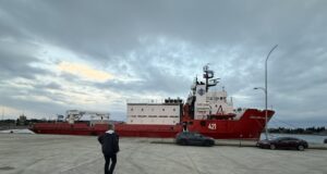 Научноизследователският ни кораб "Св. св. Кирил и Методий" отплава от Турция и утре се очаква да акостира на морската гара във Варна