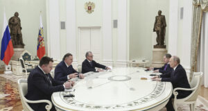 ОБНОВЕНА Додик опровергава от Москва информации, че е получил руско гражданство