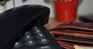 Полицията задържа в Русе мъж за телефонна измама