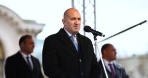 Румен Радев