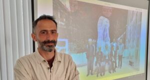 Скулптура на творец от Ямбол посреща посетителите на българския павилион на ЕКСПО 2025 в Осака, Япония