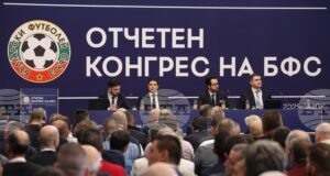 След 12-ия редовен Конгрес на БФС
                                                                                                Президентът на БФС Георги Иванов порица Илиан Илиев за вербална агресия към журналист, обясни за съвместна работа с програмата "УЕФА Grow"