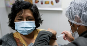 Словакия възстановява парите на хора, които са били глобени по време на коронавирусната пандемия