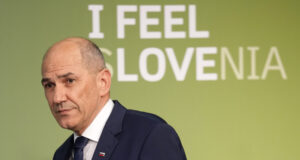 Словенски съд оправда бившия премиер Янез Янша по обвинения в корупция