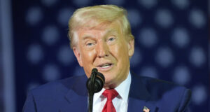 Доналд Тръмп