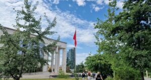 Управляващата Социалистическа партия на Албания би спечелила парламентарните избори в страната, ако те бяха днес, сочи проучване