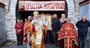 Чудотворната икона