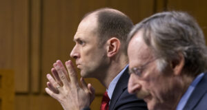 УФР може да понижи основната си лихва ако по-високите мита бъдат избегнати, заяви ръководителят на подразделението на централната банка в Чикаго