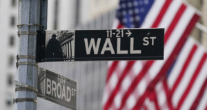 "Мудис" понижи кредитния рейтинг на САЩ, последната агенция, която им даваше най-високия рейтинг ААА