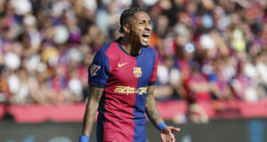 Барселона продължи договора на Рафиня до 2028 година