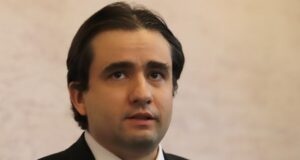 Божидар Божанов