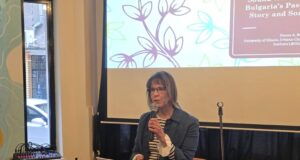 Българите пеят с такава сила и яснота, че се чува като камбанен звън, каза проф. Дона Бюканън