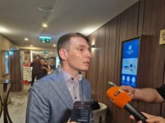 България е сред държавите в ЕС, които инвестират най-малко в съществуващите си работници, каза Адриан Николов, старши икономист в ИПИ