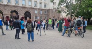 Втори протест "Училището не е църква" се организира тази вечер в София