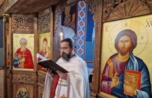Възкресението не може да се обясни, както не може да се обяснят любовта или милостта, каза отец Давид във великотърновския храм „Св. Мина“