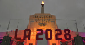 Двата най-емблематични стадиона в Лос Анджелис ще приемат церемониите по откриване и по закриване на Олимпийските игри